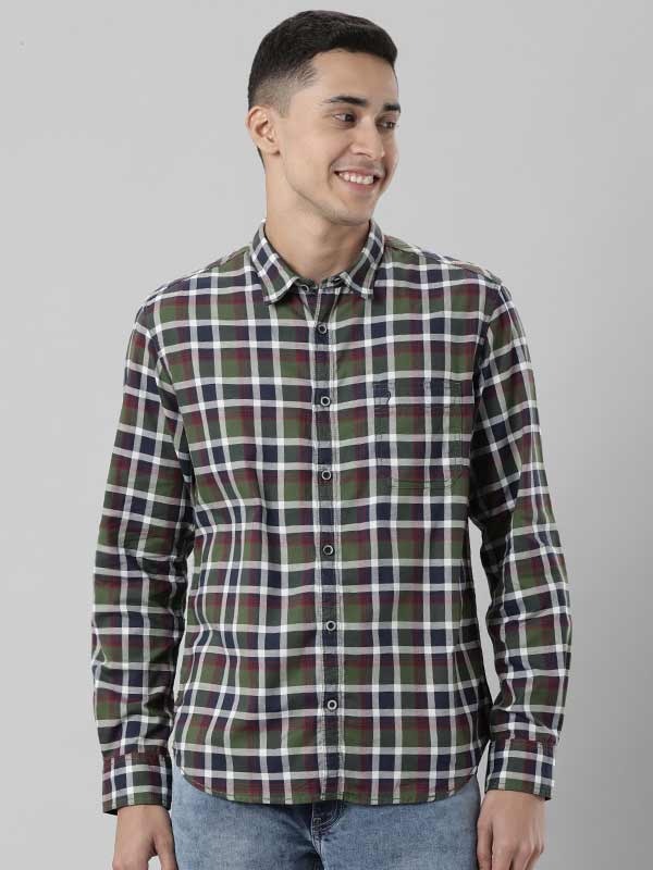 Indian Terrain Men Green Shirt